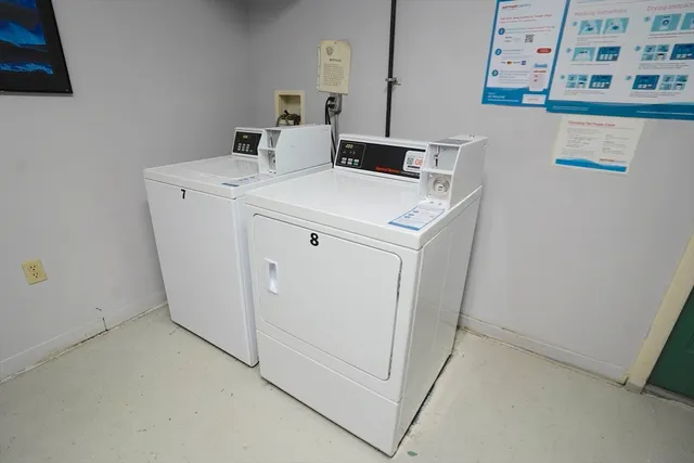 $2,100 | 148 Stevens Street, Unit 8, Lowell, MA 01851