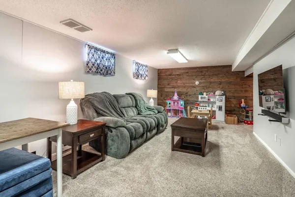 $245,000 | 1810 5th Street South, Moorhead, MN 56560