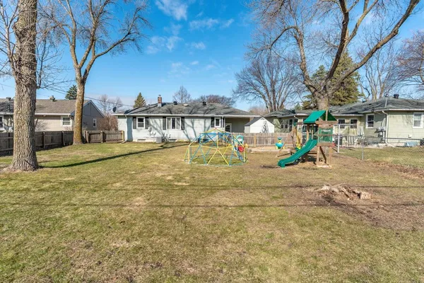 $245,000 | 1810 5th Street South, Moorhead, MN 56560