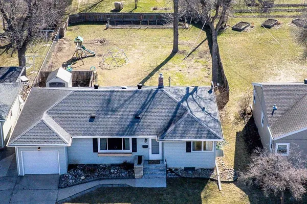 $245,000 | 1810 5th Street South, Moorhead, MN 56560