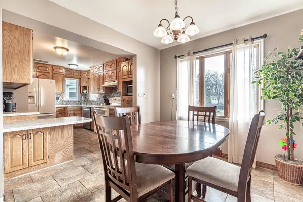 $245,000 | 1810 5th Street South, Moorhead, MN 56560