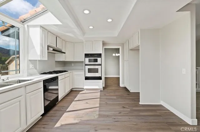 $939,000 | 3356 Deaver Drive, Corona, CA 92882