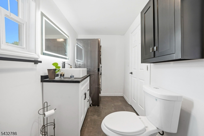 71 Spring Street Nutley, NJ 07110 - Photo 13 of 28