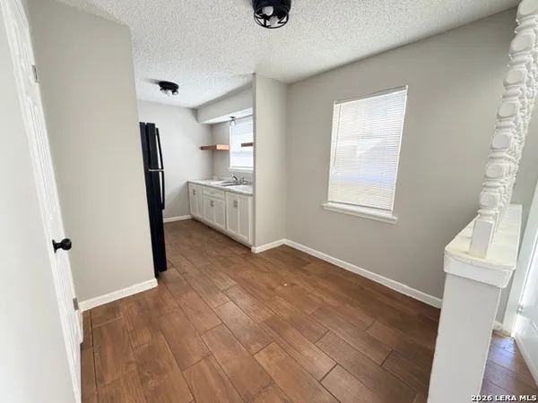 $1,000 | 1418 Romero, Unit 3, San Antonio, TX 78237