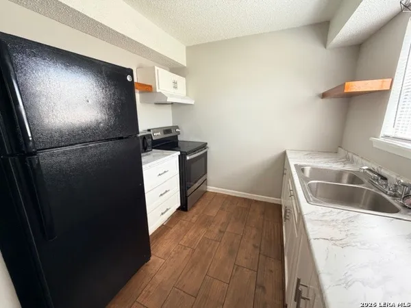 $1,000 | 1418 Romero, Unit 3, San Antonio, TX 78237