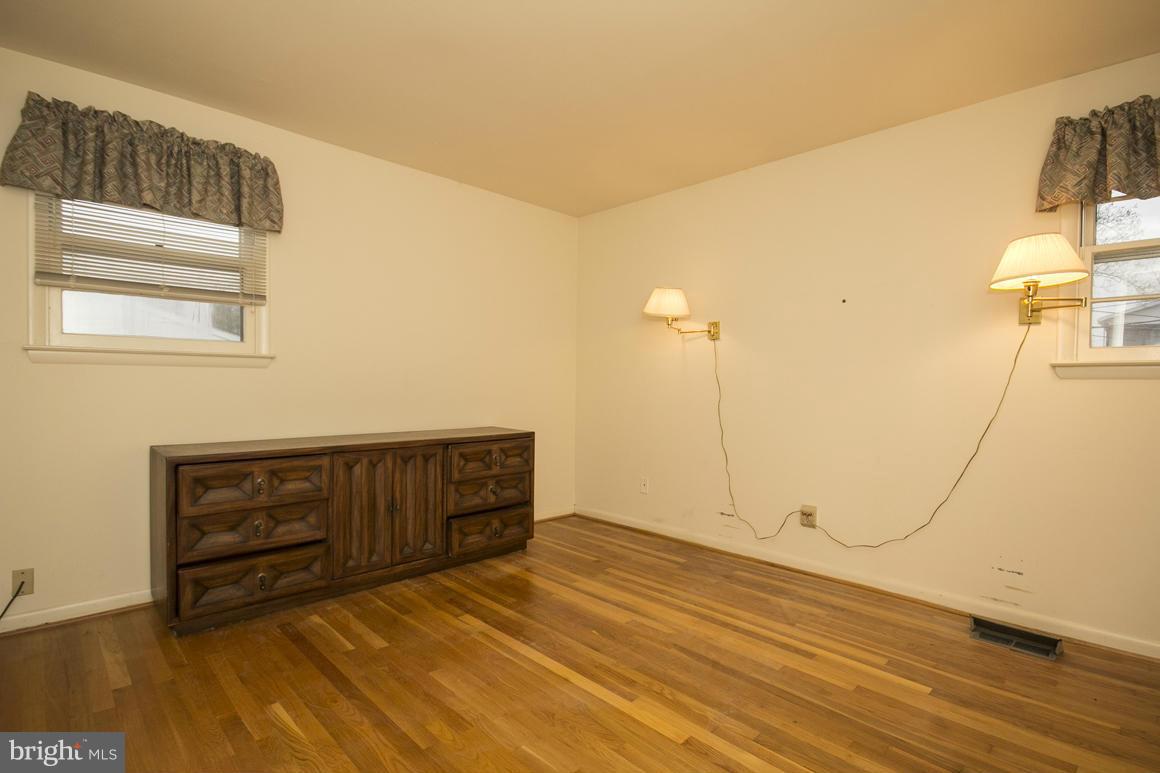 4042 Carthage Road Randallstown, MD 21133 - Photo 15 of 26 Bedroom