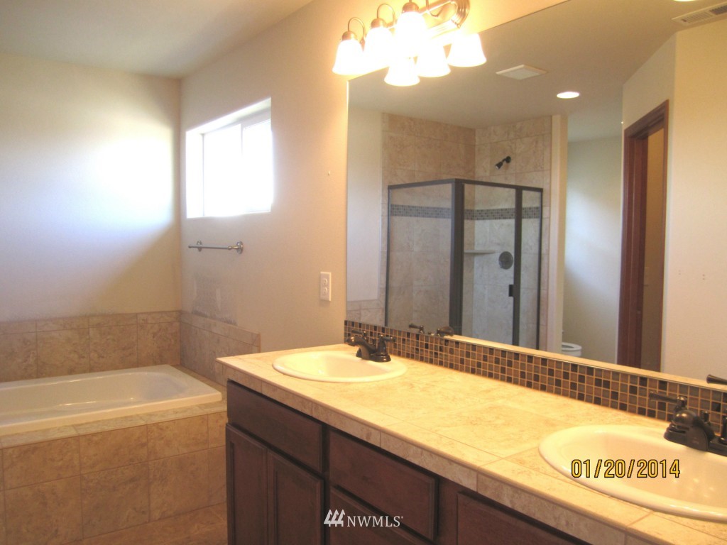 3603 Mill Place South Renton, WA 98055 - Photo 8 of 15