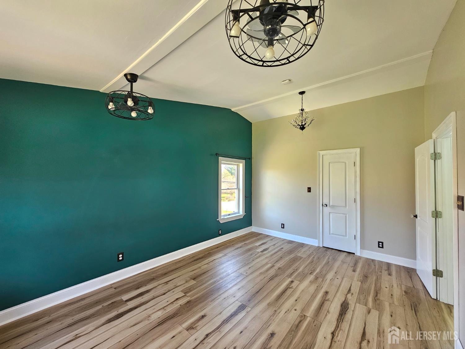 254 Friendship Road Monmouth Junction, NJ 08852 - Photo 22 of 38