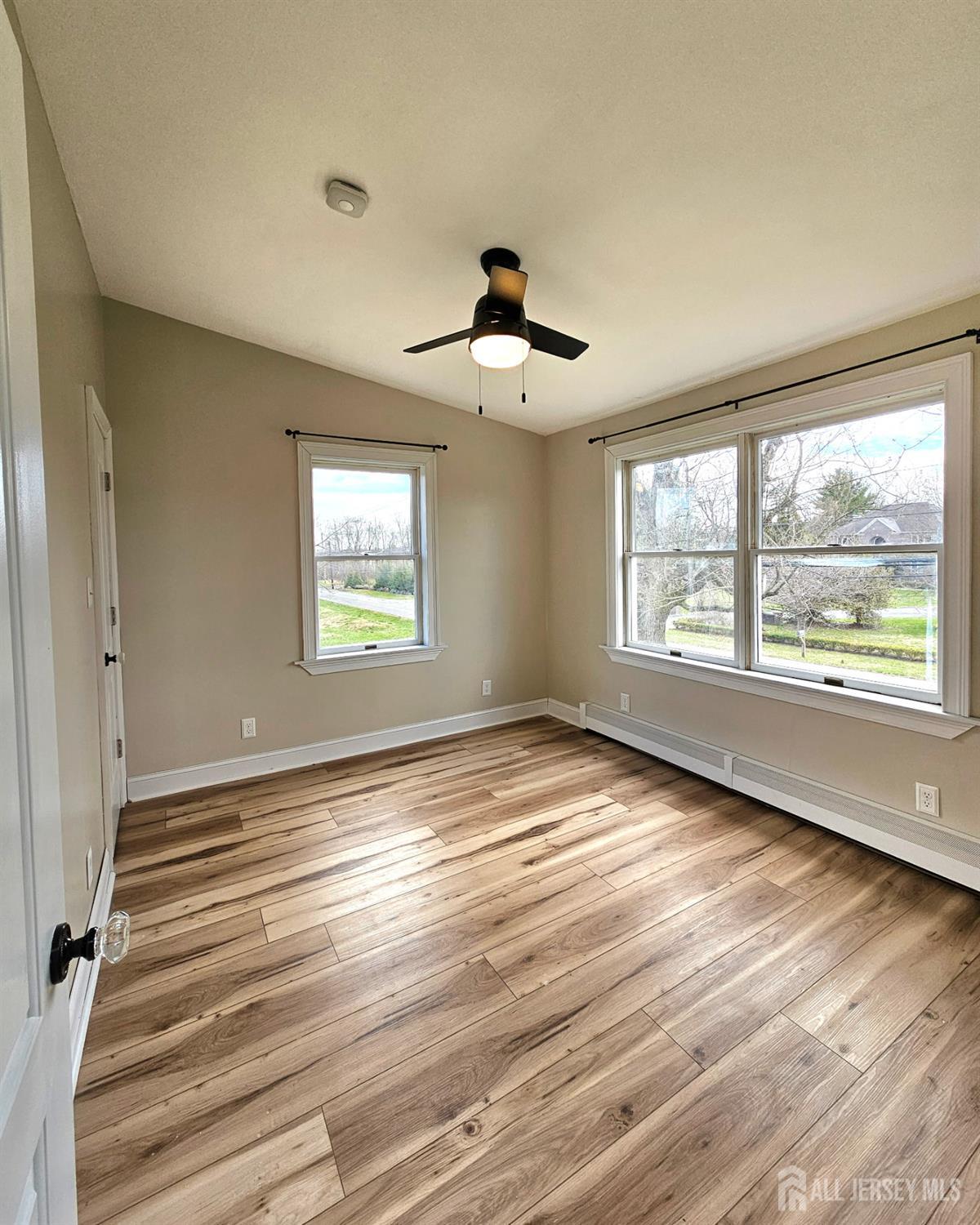 254 Friendship Road Monmouth Junction, NJ 08852 - Photo 25 of 38