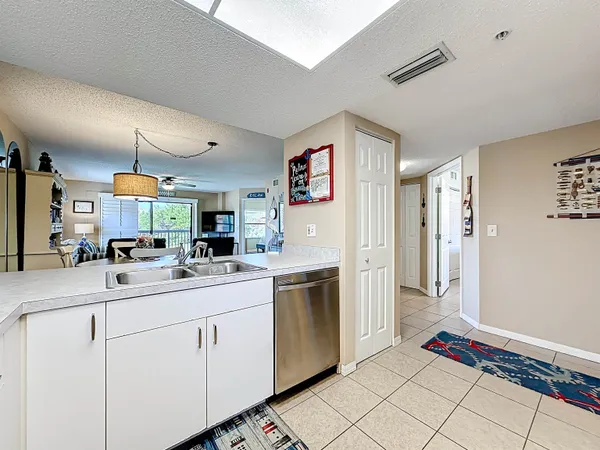 $425,000 | 4250 A1A South, Unit I21, St. Augustine, FL 32080