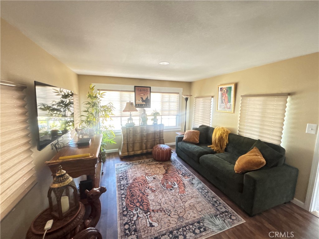 31130 South General Kearny Road, Unit 172 Temecula, CA 92591 - Photo 11 of 49 Living room