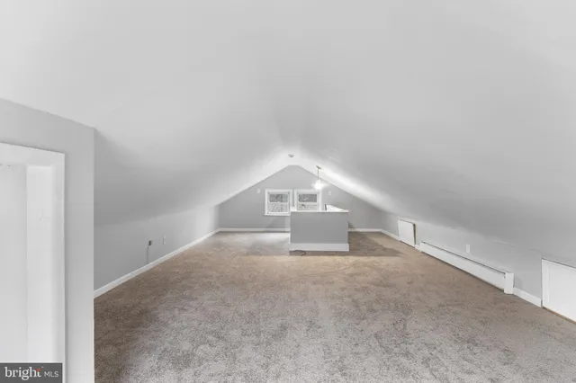 a view of empty room with an empty space