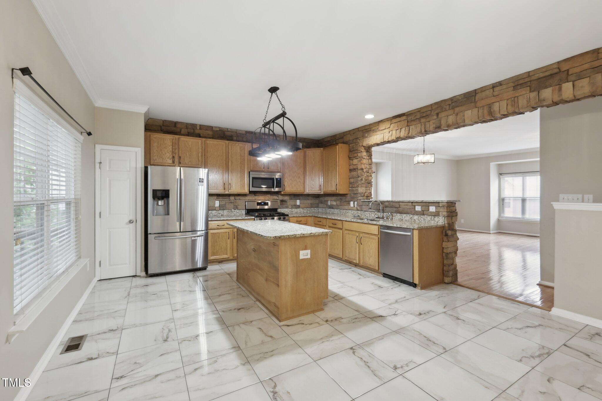 11817 Canemount Street Raleigh, NC 27614 - Photo 11 of 32 11-web-or-mls-Canemount St-011