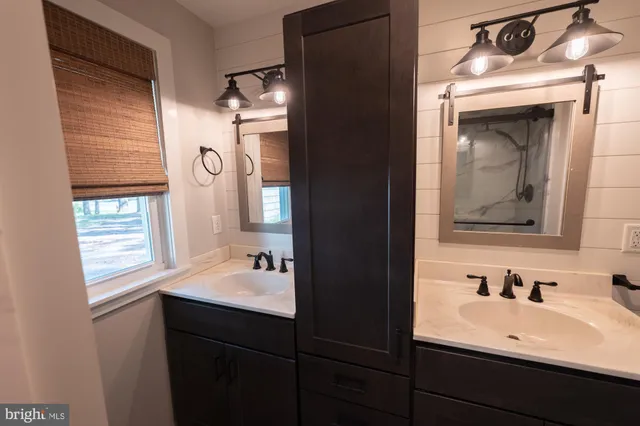 a view of a livingroom with a furniture