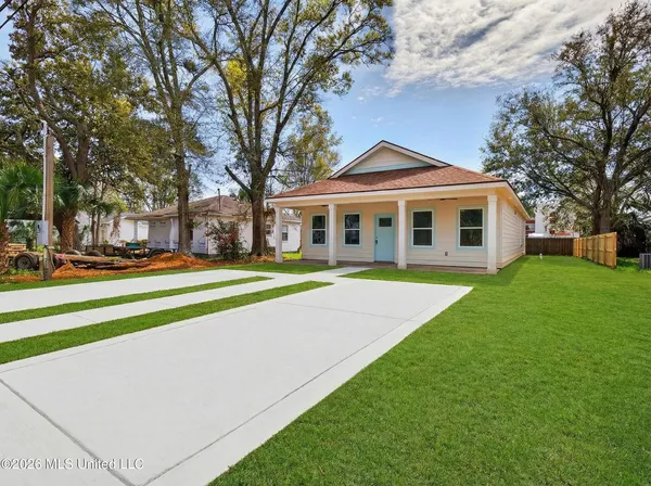 $369,000 | 2041 Southern Avenue, Biloxi, MS 39531