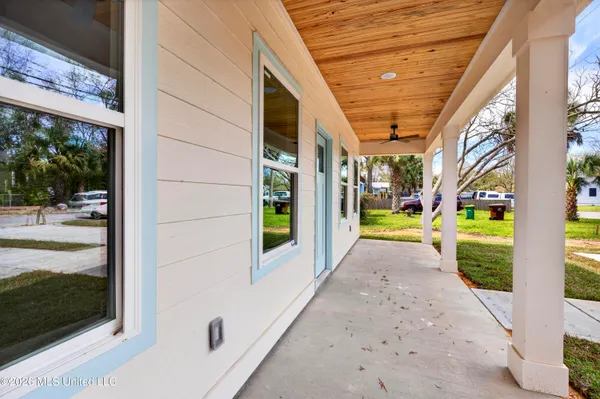 $369,000 | 2041 Southern Avenue, Biloxi, MS 39531