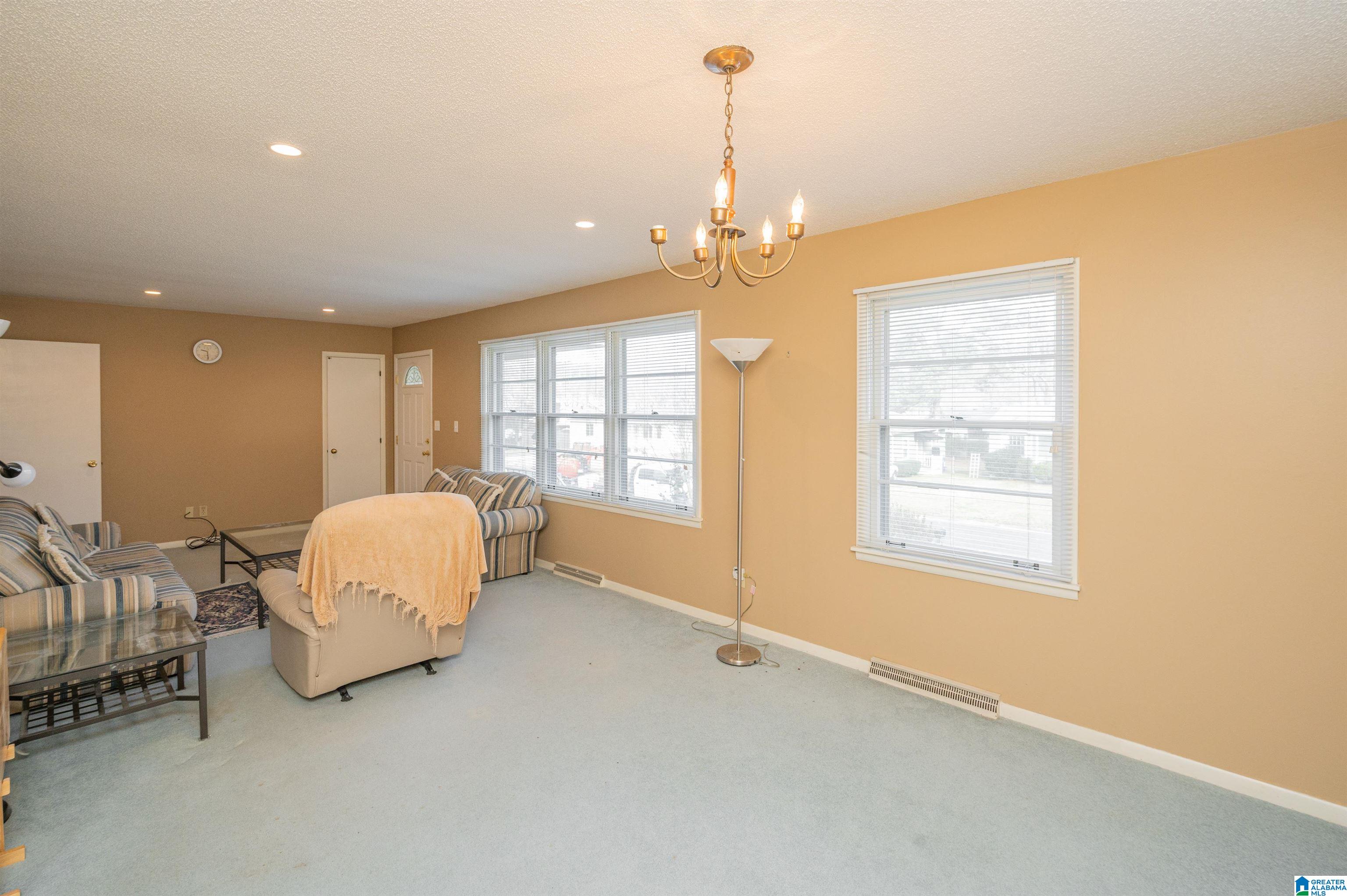 117 Ridgemoor Drive Homewood, AL 35209 - Photo 12 of 38