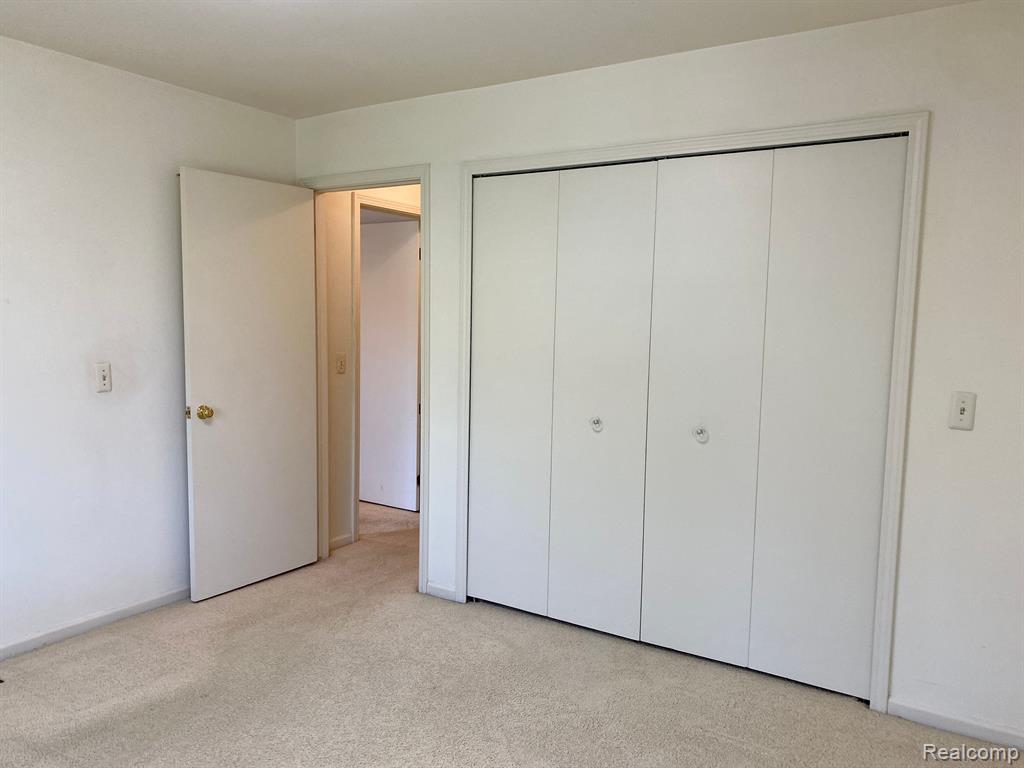 29640 Middlebelt Road, Unit 2601 Farmington Hills, MI 48334 - Photo 20 of 24