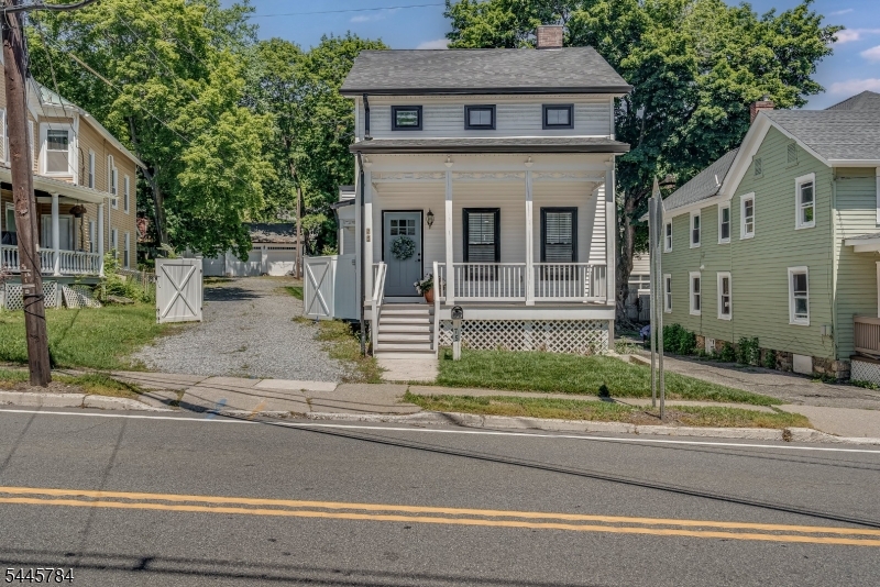 75 High Street Newton, NJ 07860 - Photo 1 of 27