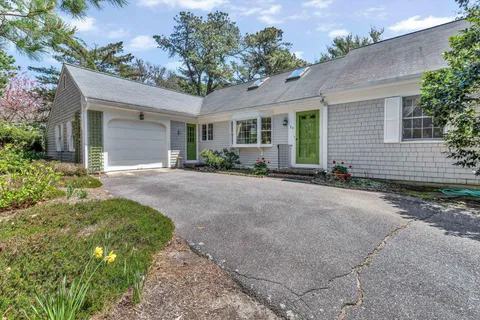 $1,900,000 | 20 Bantry Lane, Brewster, MA 02631