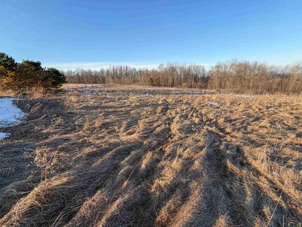 $165,000 | 0 Norway, Kendall, WI 54638