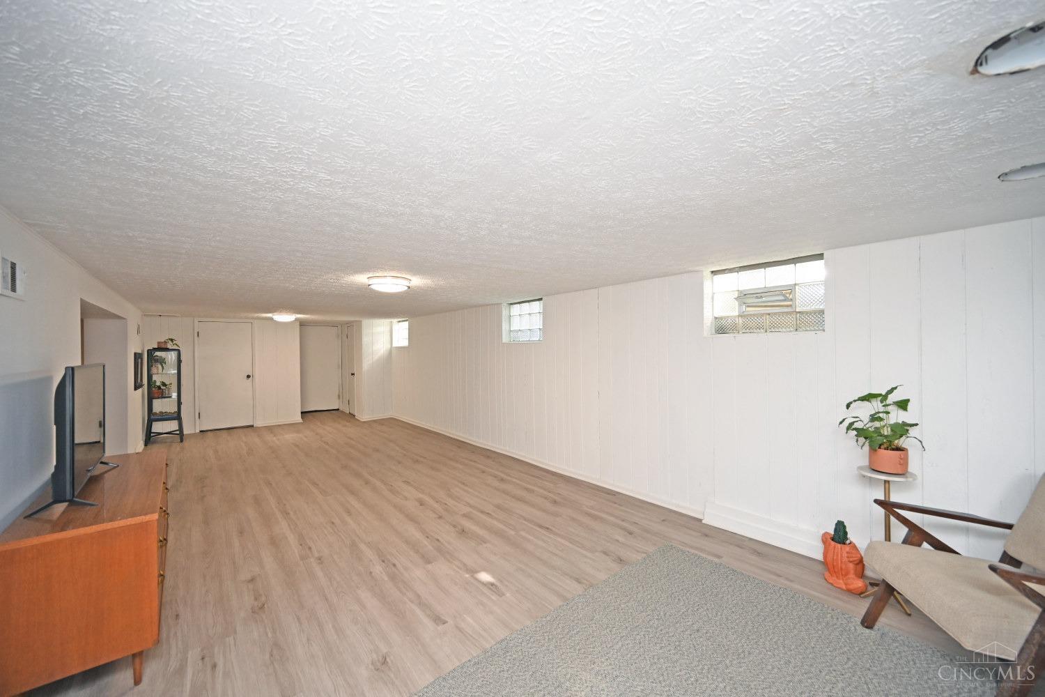 1736 Hunt Road Reading, OH 45215 - Photo 47 of 61 Gallery Image 47