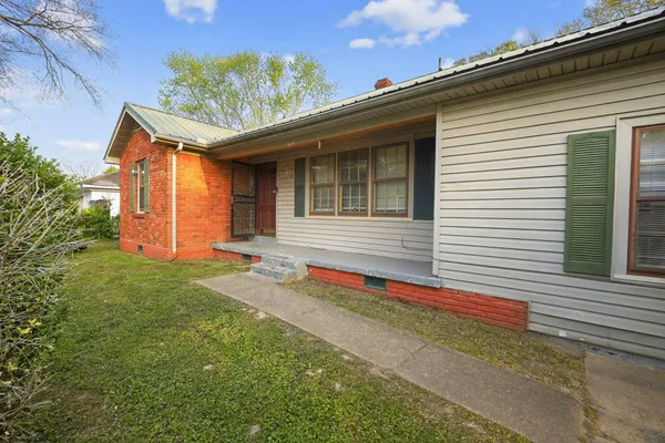 $109,900 | 2518 Corning Avenue, Memphis, TN 38127
