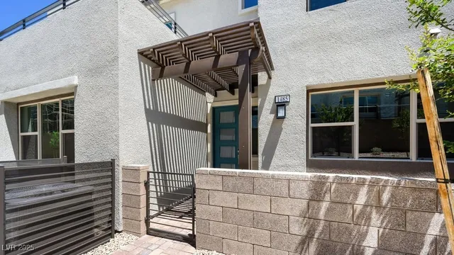 $2,500 | 1485 Melodic Lark Drive, Las Vegas, NV 89138