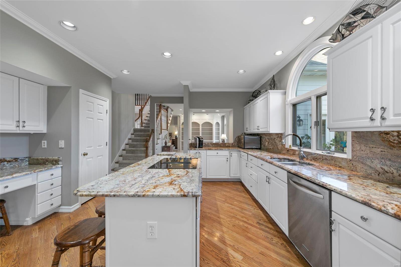 1872 Roth Drive Des Peres, MO 63131 - Photo 22 of 53 Gallery Image 22
