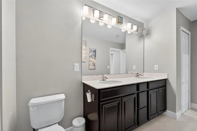 $835,000 | 11525 Lake Lucaya Drive, Riverview, FL 33579