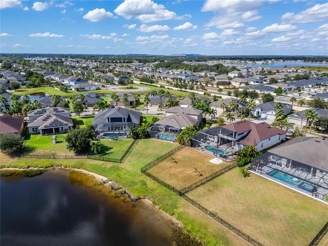 $835,000 | 11525 Lake Lucaya Drive, Riverview, FL 33579