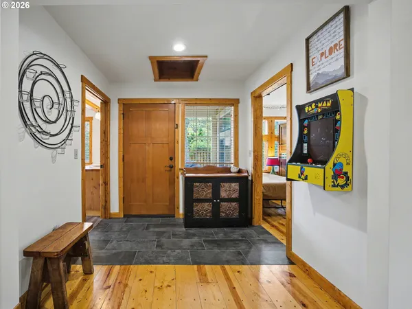 $535,000 | 60111 East Sleepy Hollow Drive, Sandy, OR 97055