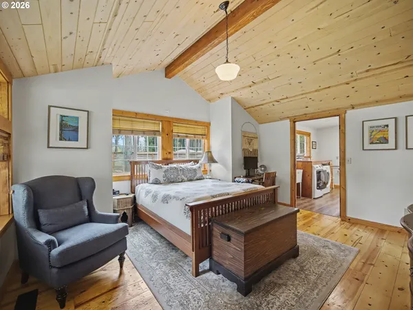 $535,000 | 60111 East Sleepy Hollow Drive, Sandy, OR 97055