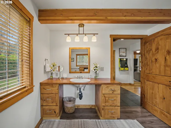 $535,000 | 60111 East Sleepy Hollow Drive, Sandy, OR 97055