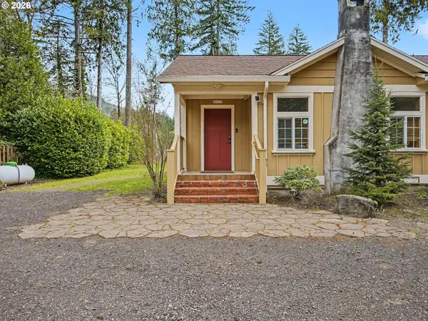 $535,000 | 60111 East Sleepy Hollow Drive, Sandy, OR 97055