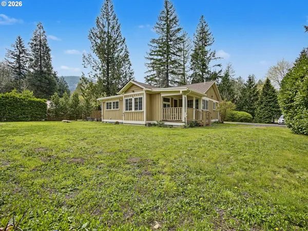 $535,000 | 60111 East Sleepy Hollow Drive, Sandy, OR 97055