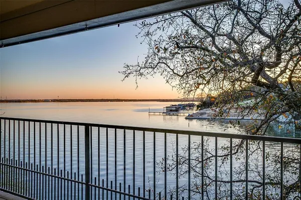 $2,500,000 | 5010 Comanche Vista Court, DeCordova, TX 76049