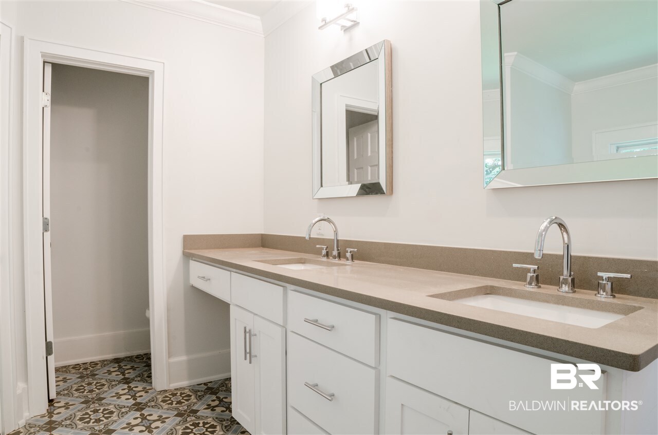 255 McDonald Avenue Mobile, AL 36604 - Photo 21 of 30
