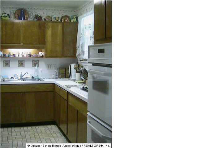12123 Foster Road Baton Rouge, LA 70811 - Photo 3 of 9