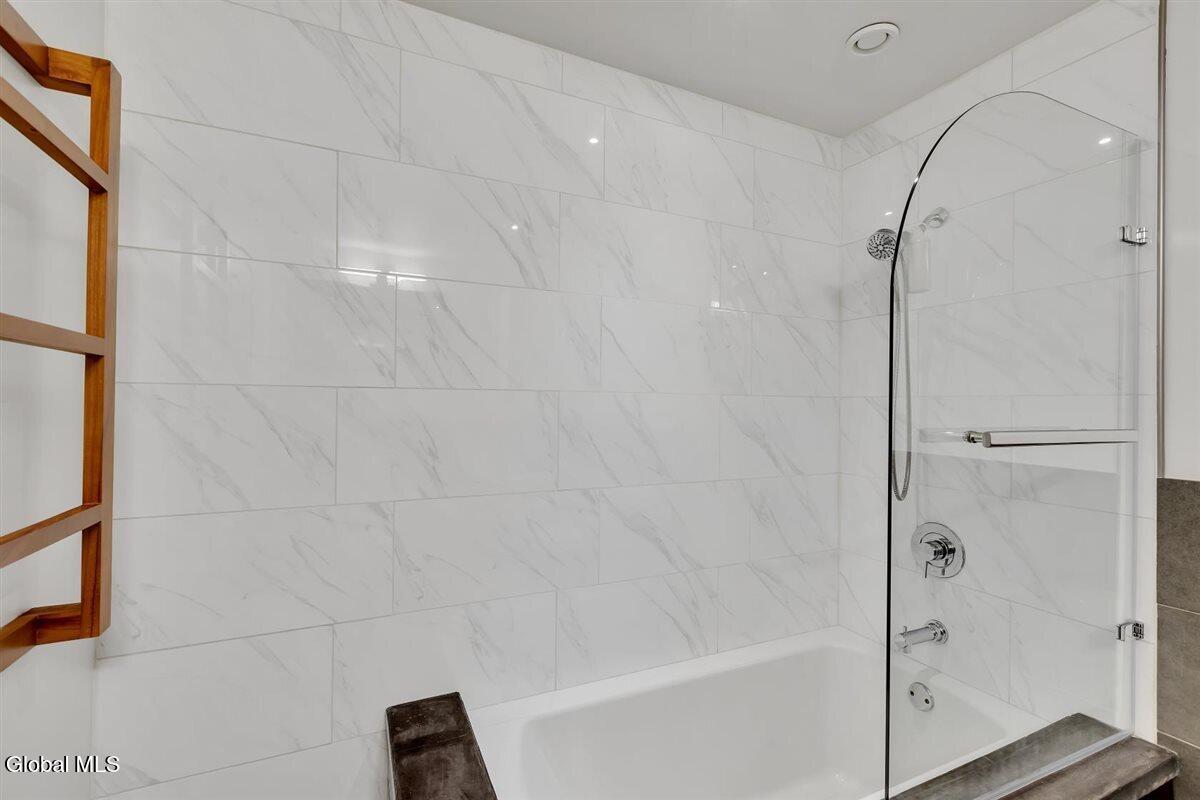 2307 Pine Ridge Road Niskayuna, NY 12309 - Photo 25 of 65 34-2307 Pine Ridge Rd-38