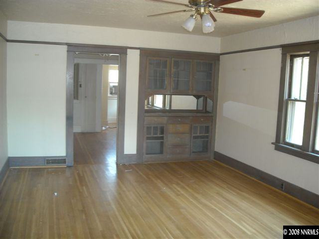 1054 Watt Street Reno, NV 89509 - Photo 7 of 9 Photo 7