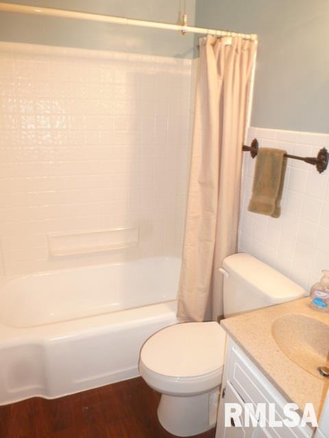 2029 Ridgeway Court Bettendorf, IA 52722 - Photo 14 of 20 Gallery Image 14