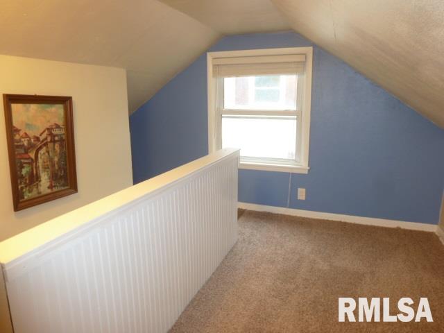 2029 Ridgeway Court Bettendorf, IA 52722 - Photo 17 of 20 Gallery Image 17