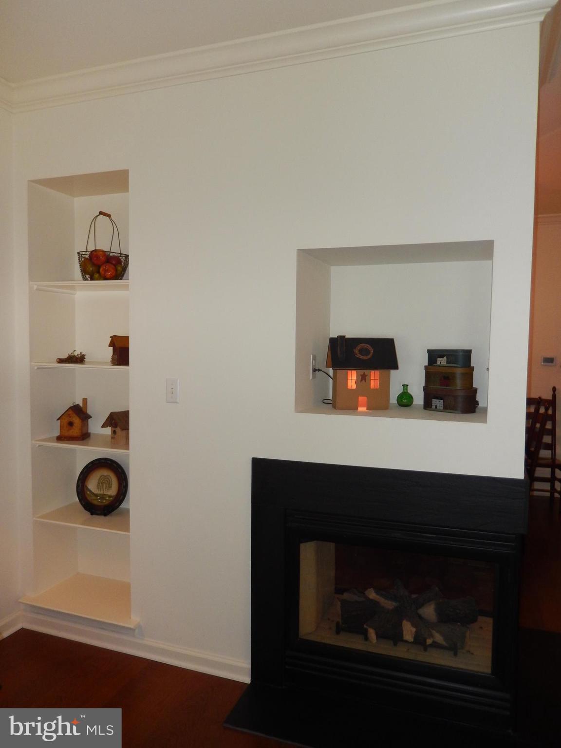 1293 Country Club Drive Springfield, PA 19064 - Photo 10 of 33