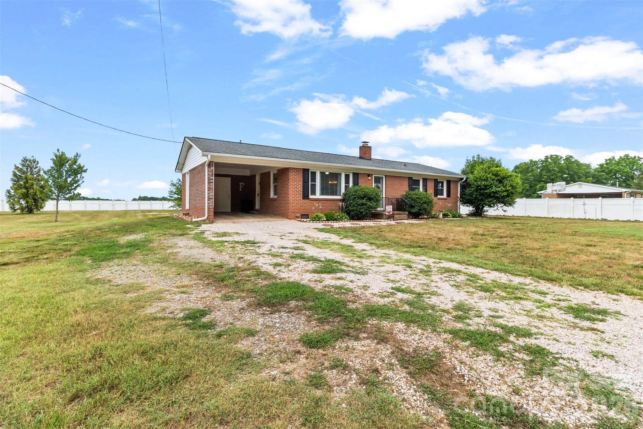 158 Baxter Road Cherryville, NC 28021 - Photo 3 of 38