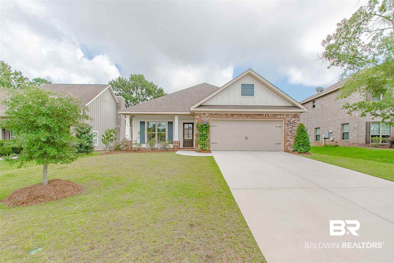 252 Hawthorne Circle Fairhope, AL 36532 - Photo 4 of 46 View From Street
