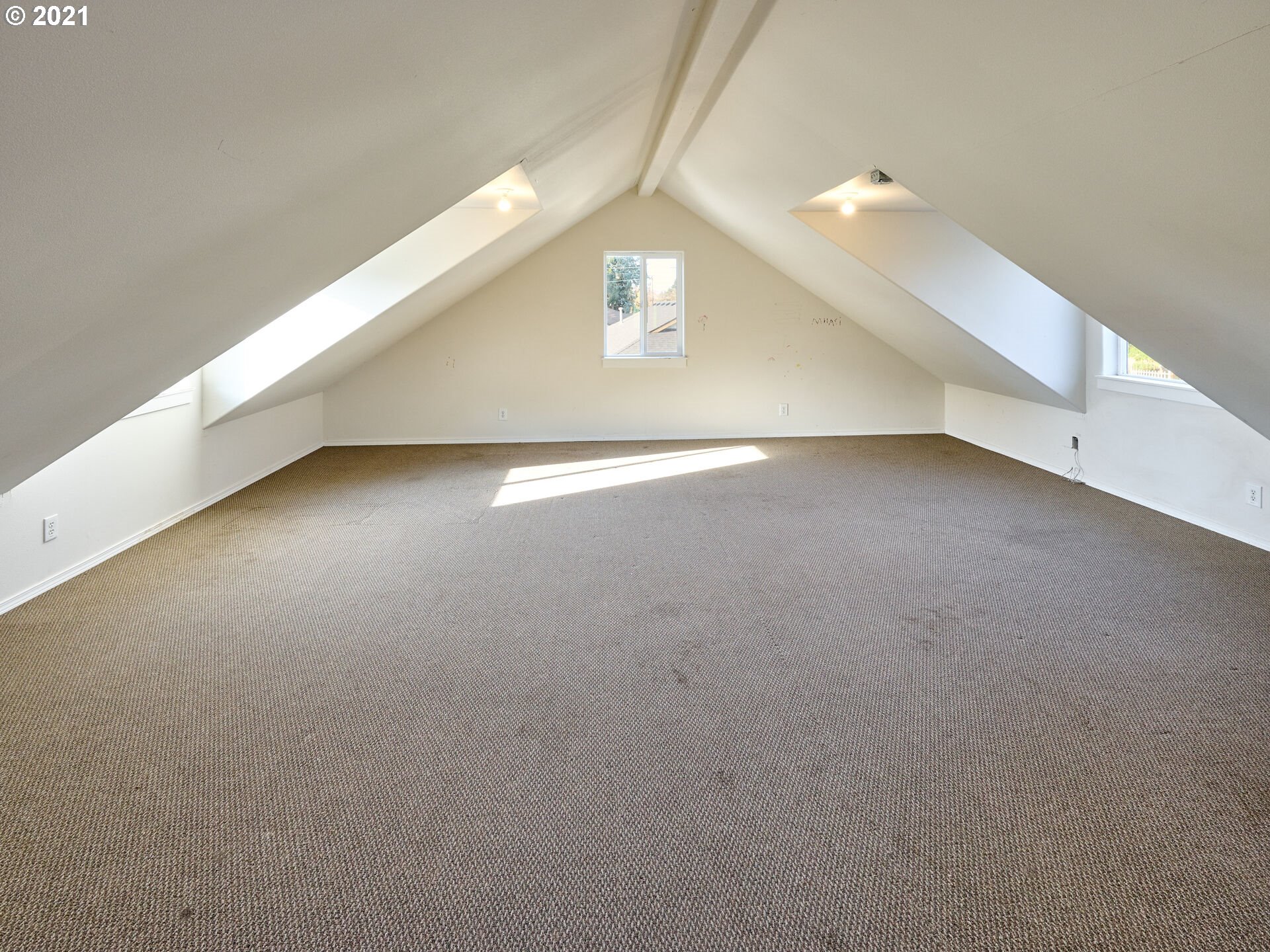 3289 3rd Street Hubbard, OR 97032 - Photo 29 of 32 Gallery Image 29