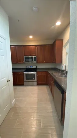 $2,000 | 2908 Grafton Drive, Kissimmee, FL 34741