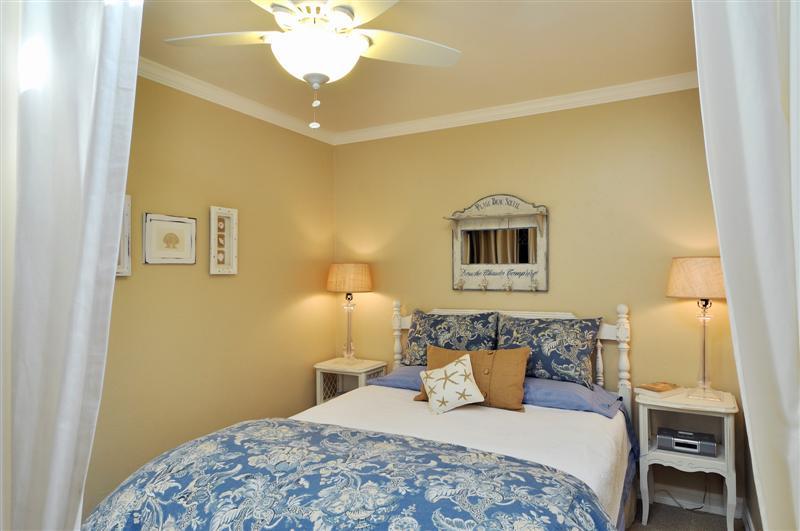 4902 Sandyland Road, Unit 237 Carpinteria, CA 93013 - Photo 3 of 6 Bedroom
