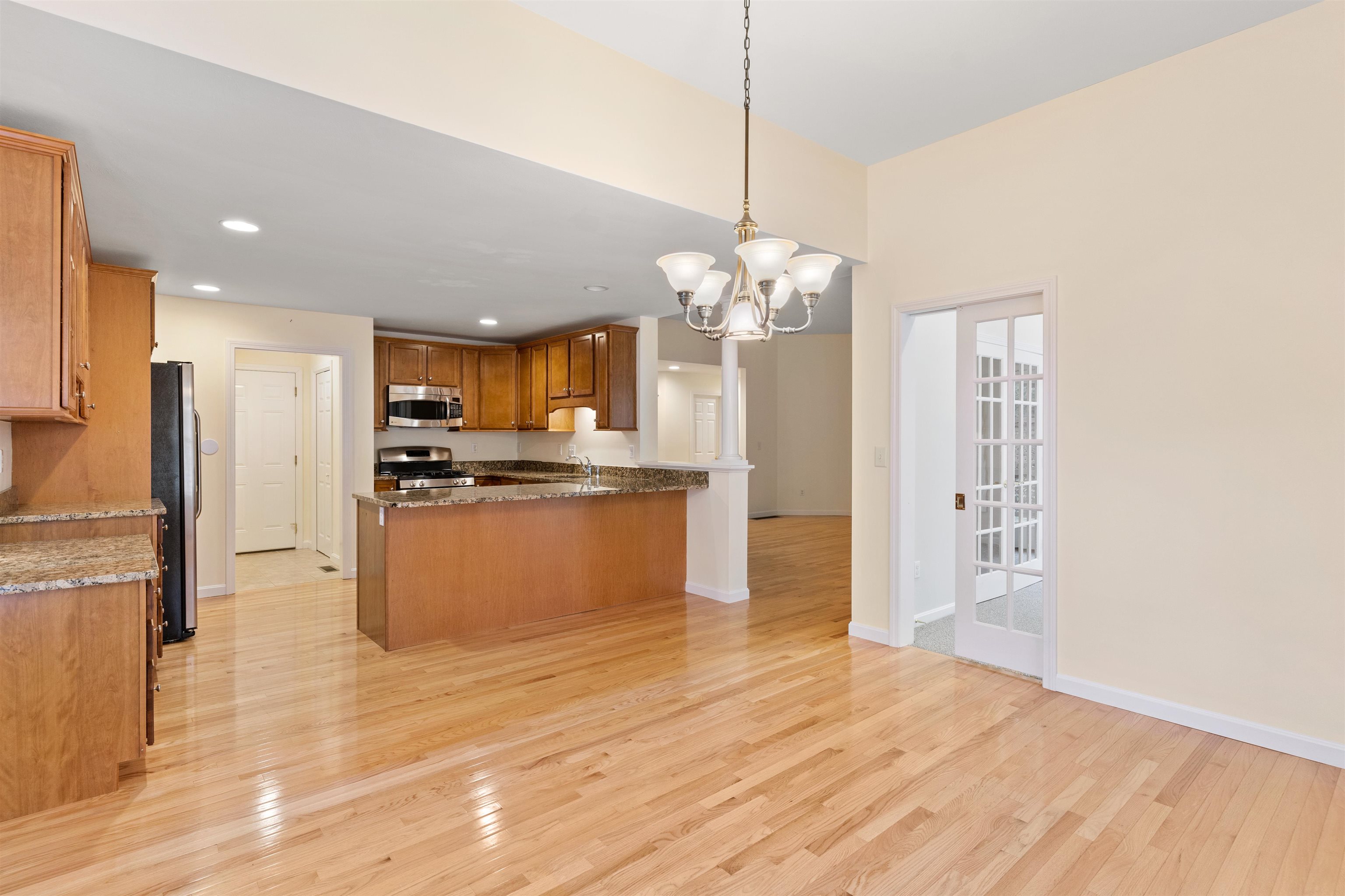 39 Fells Drive Amherst, NH 03031 - Photo 8 of 40 Gallery Image 8